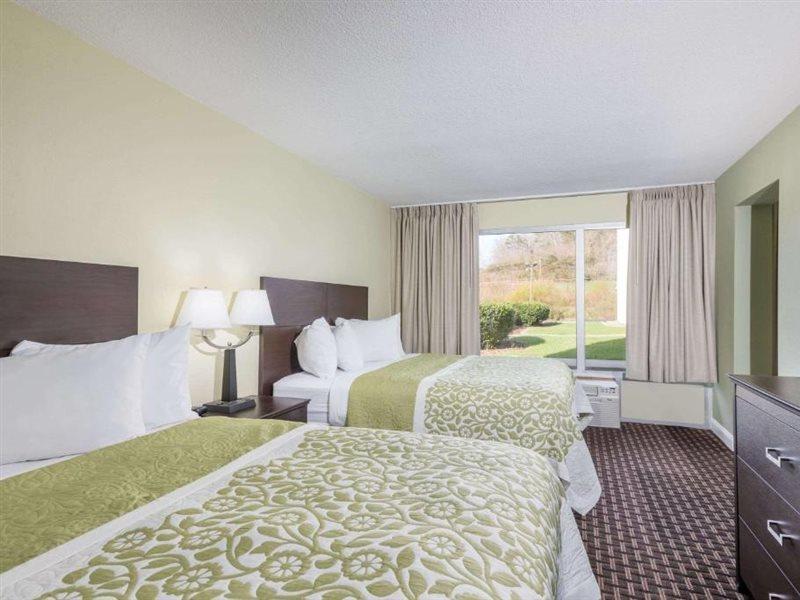Days Inn By Wyndham Jellico - Tennessee State Line מראה חיצוני תמונה